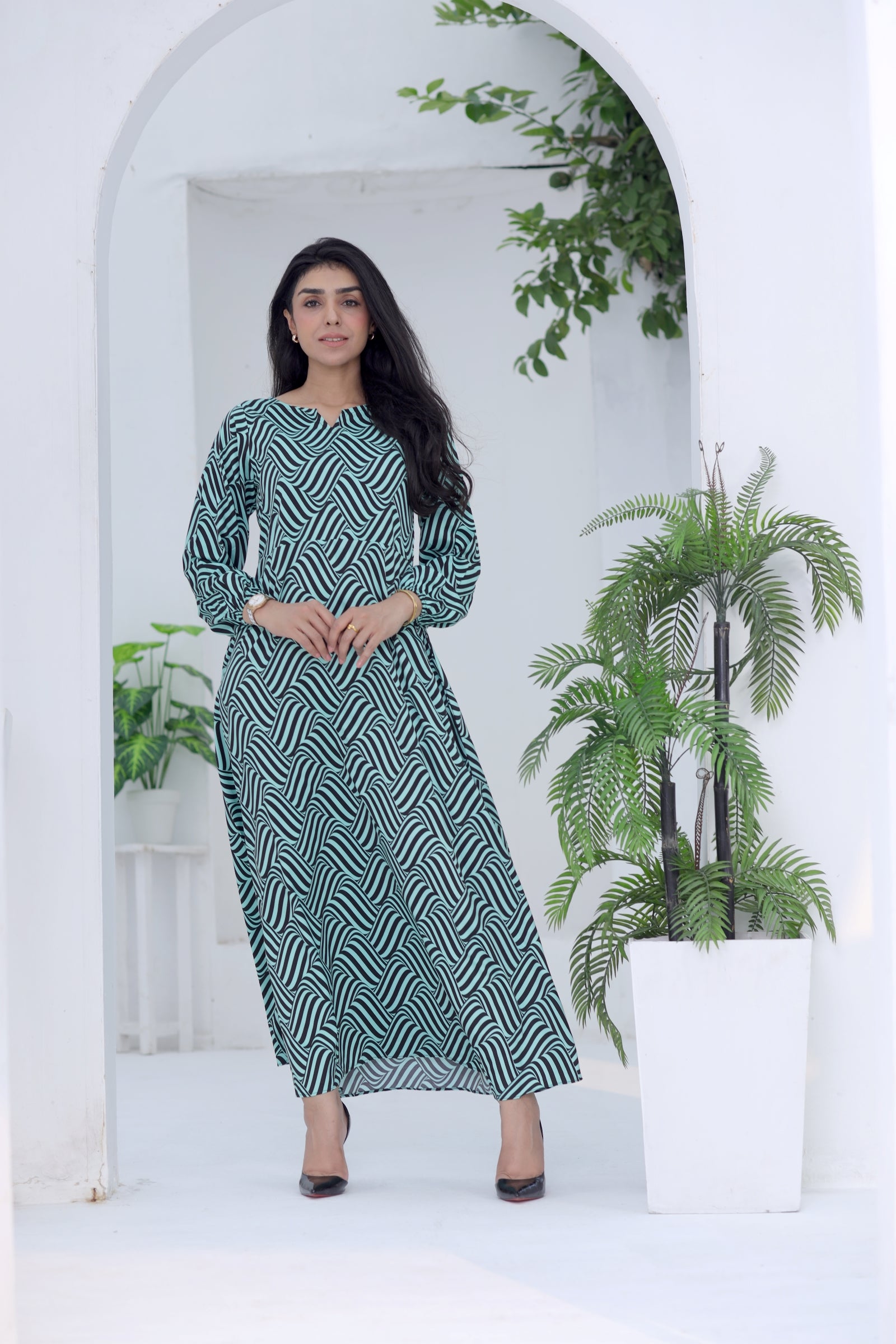 Green and Black Geometric Print Maxi Dress