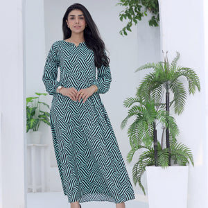 Green and Black Geometric Print Maxi Dress