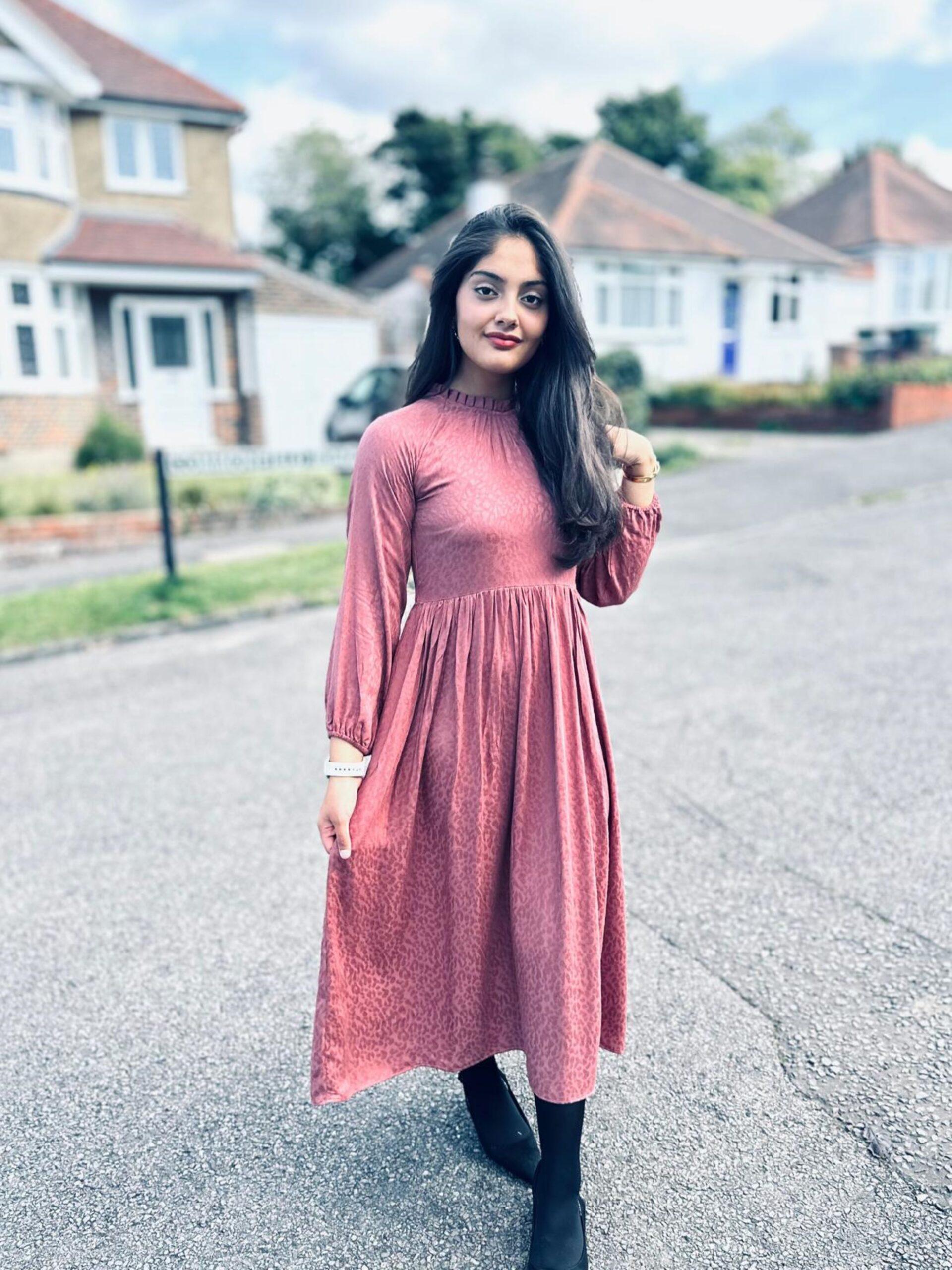 Tea Pink Leopard Textured Midi Dress