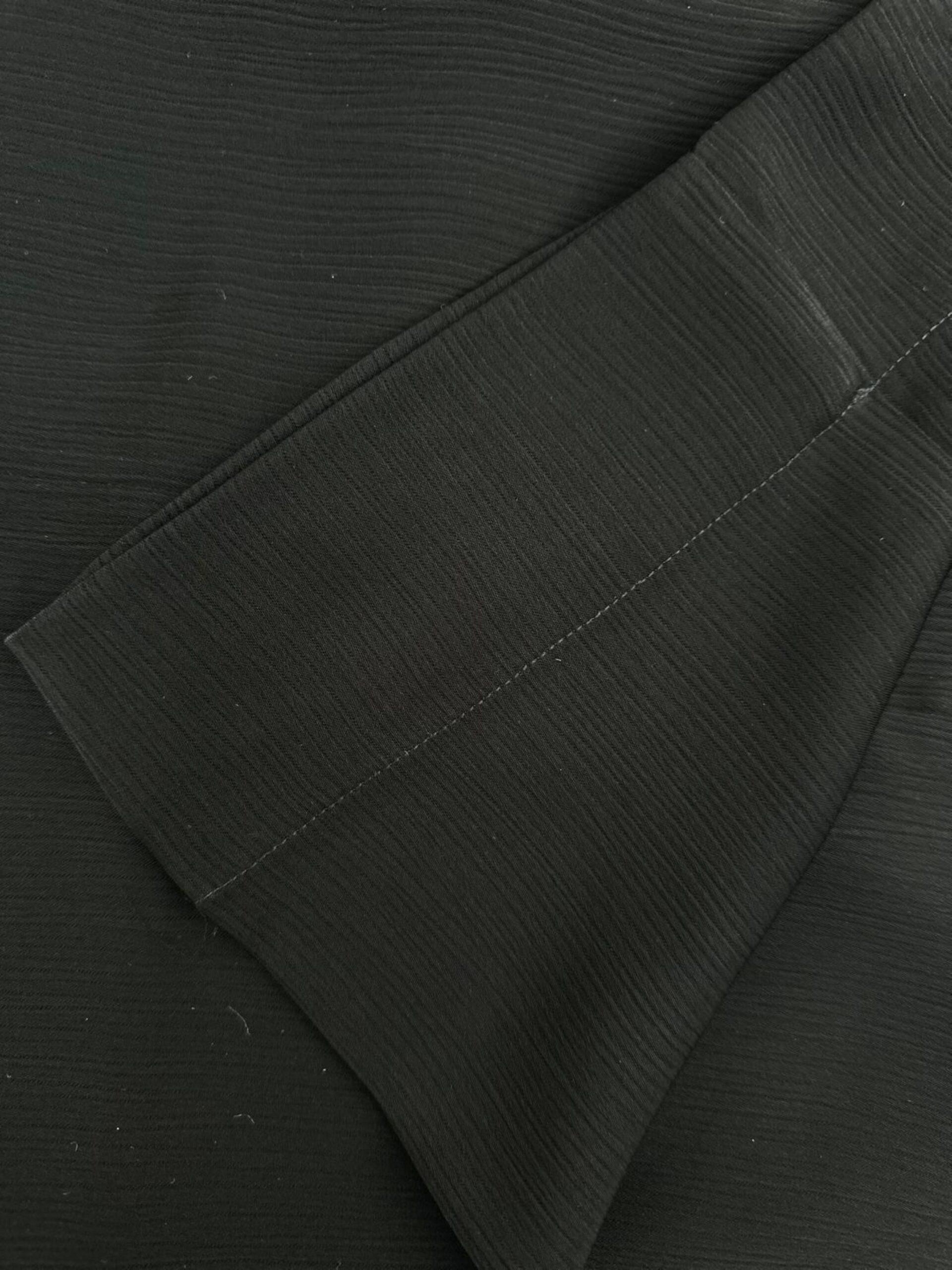 Black Pleated Trousers